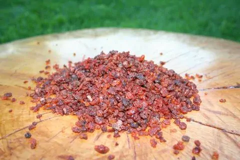 Šelak šupinkový, 1 kg,  indický Pomeranč s voskem